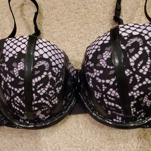 Victoria secret 34C